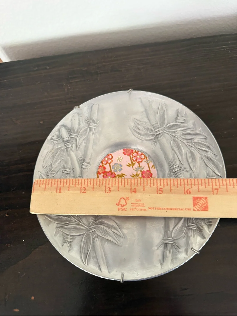 Everlast Silver-Tone Embossed Floral Accent Plate with Pink Center